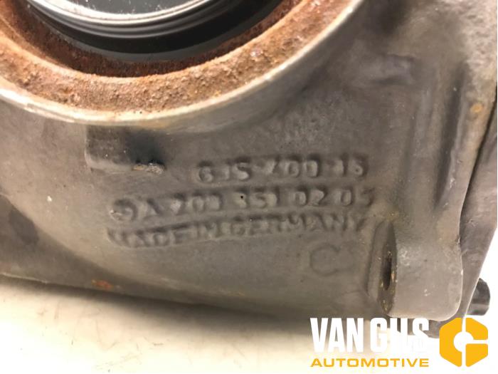 Rear differential from a Mercedes-Benz E (R207) E-220 CDI 16V BlueEfficiency 2012