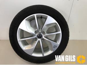 Used Set of sports wheels Renault Clio IV (5R) 0.9 Energy TCE 90 12V Price € 649,99 Margin scheme offered by Van Gils Automotive