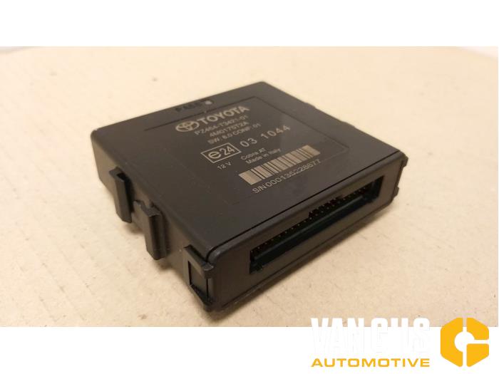 Begagnade PDC-modul Toyota Avensis (T27) 2.0 16V VVT-i Pris € 44,00 Marginaltabell erbjuds av Van Gils Automotive