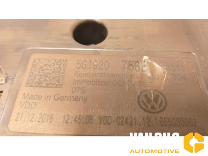 Licznik kilometrów KM z Volkswagen Golf VII (AUA) 2.0 GTI 16V 2017