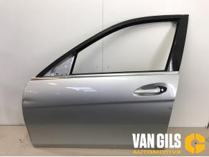 Gebrauchte Tür 4-türig links vorne Mercedes C (W204) 2.2 C-200 CDI 16V Preis € 149,99 Margenregelung angeboten von Van Gils Automotive