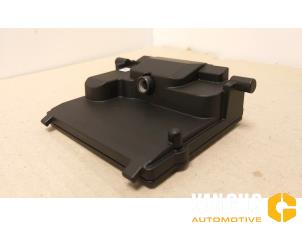 Usagé Module caméra de stationnement Ford Fiesta 7 1.1 Ti-VCT 12V 85 Prix sur demande proposé par Van Gils Automotive