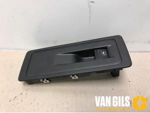 Gebrauchte Elektrisches Fenster Schalter Volkswagen Transporter T6 Preis auf Anfrage angeboten von Van Gils Automotive