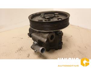 Used Power steering pump Fiat Ducato (250) 2.0 D 115 Multijet Price on request offered by Van Gils Automotive