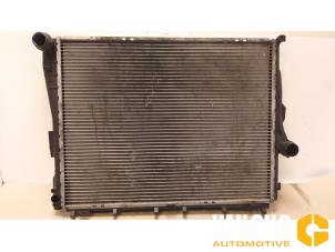 Used Radiator BMW 3 serie Touring (E46/3) 318d 16V Price € 65,00 Margin scheme offered by Van Gils Automotive