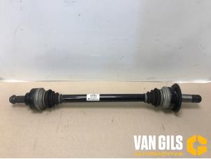 Used Drive shaft, rear right BMW 1 serie (F21) M140i 3.0 24V Price € 200,00 Margin scheme offered by Van Gils Automotive