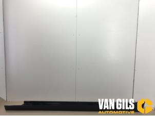 Used Side skirt, left BMW 5 serie (F10) 520d 16V Price on request offered by Van Gils Automotive