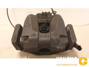 Used Rear brake calliper, right BMW 7 serie (F01/02/03/04) 740Ld xDrive 24V Price on request offered by Van Gils Automotive