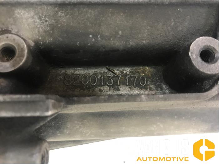 Getriebe van een Nissan Micra (K12) 1.4 16V 2003
