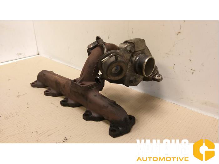Turbo from a Ford Focus 2 Wagon 1.6 TDCi 16V 90 2005