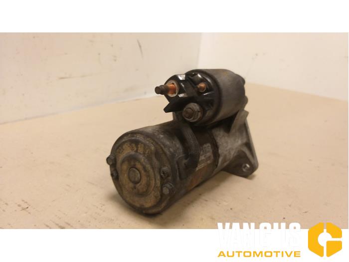 Starter from a Renault Megane II Grandtour (KM) 1.5 dCi 85 2006
