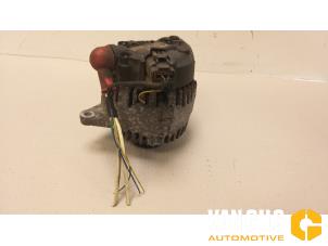 Dynamo d'un Nissan Micra (K12) 1.4 16V 2003