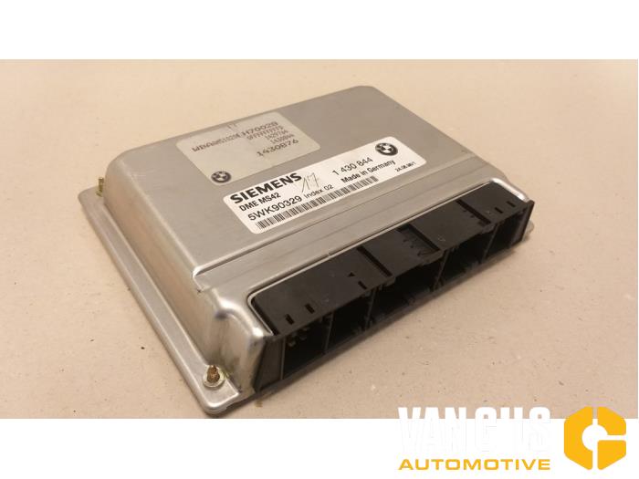 Used Engine management computer BMW 3 serie (E46/4) 328i 24V Price € 150,00 Margin scheme offered by Van Gils Automotive
