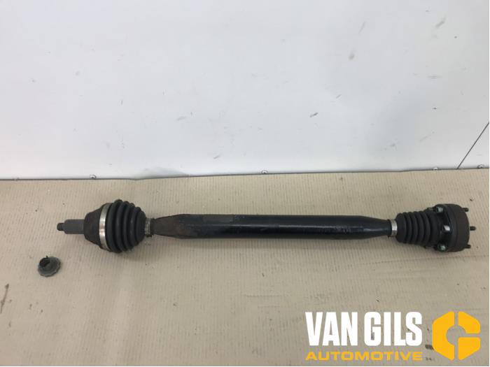 Front drive shaft, right from a Skoda Fabia (6Y2) 1.4i 2000