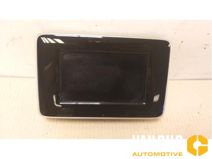Begagnade Innerdisplay Mercedes B (W246/W242) 1.6 B-180 BlueEFFICIENCY Turbo 16V Pris € 249,99 Marginaltabell erbjuds av Van Gils Automotive