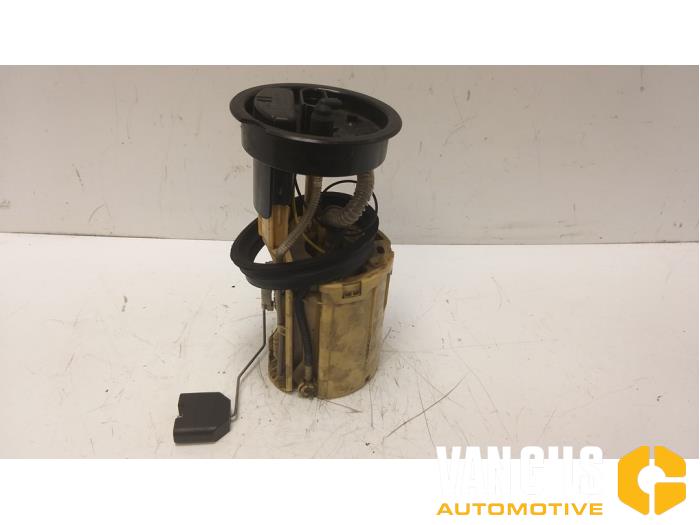 Usagé Pompe à carburant Volkswagen Transporter Prix € 60,00 Règlement à la marge proposé par Van Gils Automotive