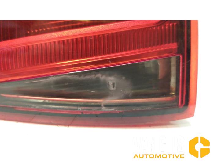 Tylne swiatlo pozycyjne prawe z Volkswagen Golf VII (AUA) 1.6 TDI BlueMotion 16V 2014