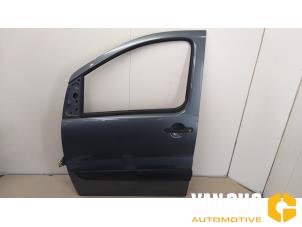 Gebrauchte Tür 2-türig links Fiat Scudo (270) 2.0 D Multijet Preis € 150,00 Margenregelung angeboten von Van Gils Automotive