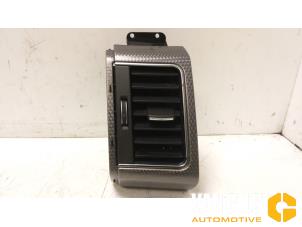 Used Dashboard vent Landrover Range Rover Sport (LW) 3.0 TDV6 Price € 53,24 Inclusive VAT offered by Van Gils Automotive