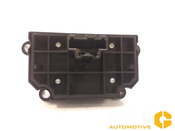 Parking brake switch from a Land Rover Range Rover Sport (LW) 3.0 TDV6 2019