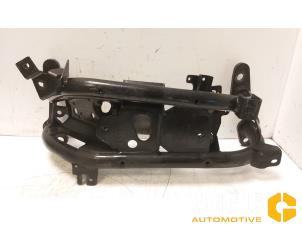 Used Gearbox mount Landrover Range Rover Sport (LW) 3.0 TDV6 Price on request offered by Van Gils Automotive