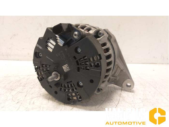 Gebrauchte Dynamo Mercedes B (W246/W242) 2.1 B-220 CDI BlueEFFICIENCY,d 16V Preis € 180,29 Mit Mehrwertsteuer angeboten von Van Gils Automotive