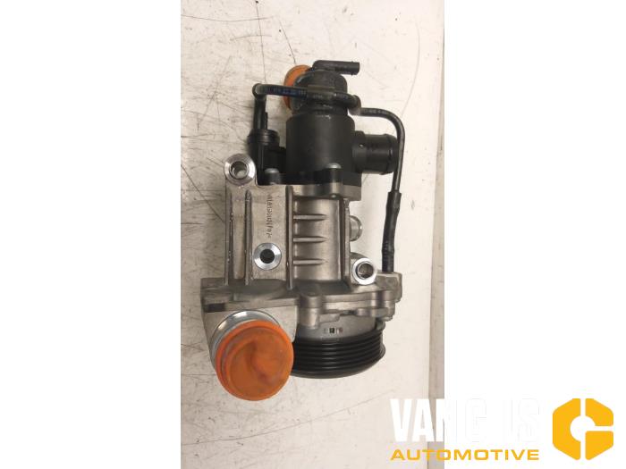 Begagnade Vattenpump Mercedes B (W246/W242) 2.1 B-200 CDI BlueEFFICIENCY, B-200d 16V Pris € 164,56 Inklusive moms erbjuds av Van Gils Automotive