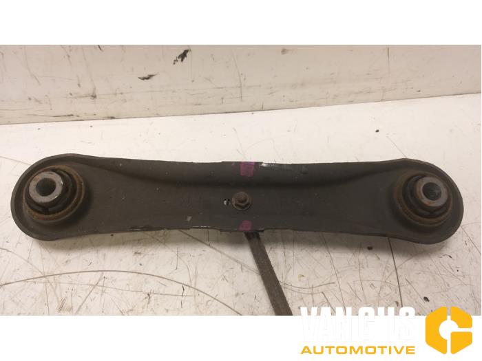 Rear wishbone, right from a Mitsubishi Outlander (GF/GG) 2.4 16V PHEV 4x4 2019