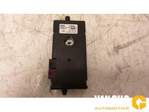 Used Antenna Amplifier BMW 3 serie Touring (F31) 320d 2.0 16V EfficientDynamicsEdition Price on request offered by Van Gils Automotive