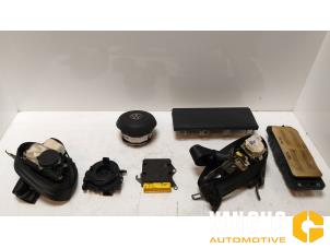Usagé Kit + module airbag Volkswagen Golf VII (AUA) 1.4 GTE 16V Prix € 999,99 Règlement à la marge proposé par Van Gils Automotive