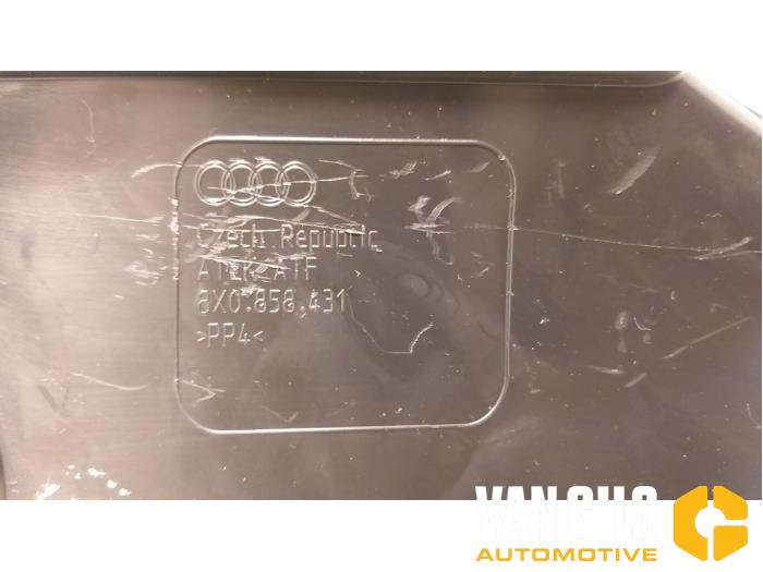 Przewód powietrzny z Audi A1 (8X1/8XK) 1.4 TFSI 16V 185 2011