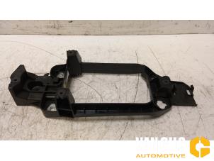 Usados Soporte de caja de cambios Audi A1 (8X1/8XK) 1.4 TFSI 16V 185 Precio € 36,30 IVA incluido ofrecido por Van Gils Automotive
