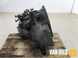 Getriebe van een Opel Vectra C 2.2 DTI 16V 2005