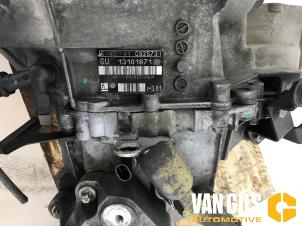 Getriebe van een Opel Vectra C 2.2 DTI 16V 2005