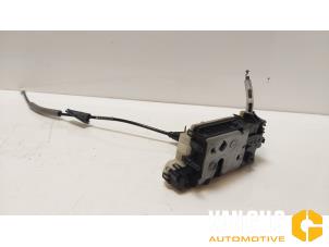 Used Front door lock mechanism 4-door, right Peugeot 208 I (CA/CC/CK/CL) 1.2 Vti 12V PureTech 82 Price on request offered by Van Gils Automotive