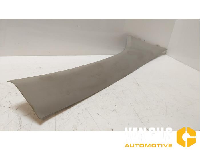A-pillar cover, right from a Renault Captur 2015