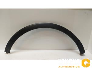 Used Side skirt, right Renault Captur Price on request offered by Van Gils Automotive