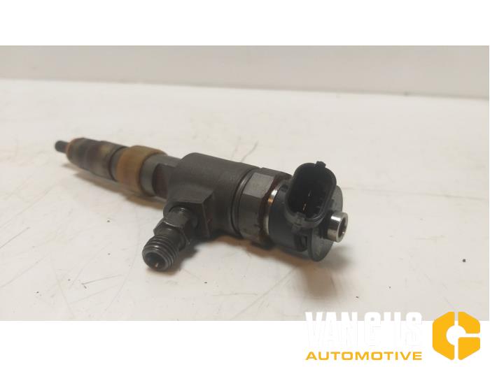 Usagé Injecteurs Ford Focus 3 Wagon 1.5 TDCi Prix € 90,69 Prix TTC proposé par Van Gils Automotive