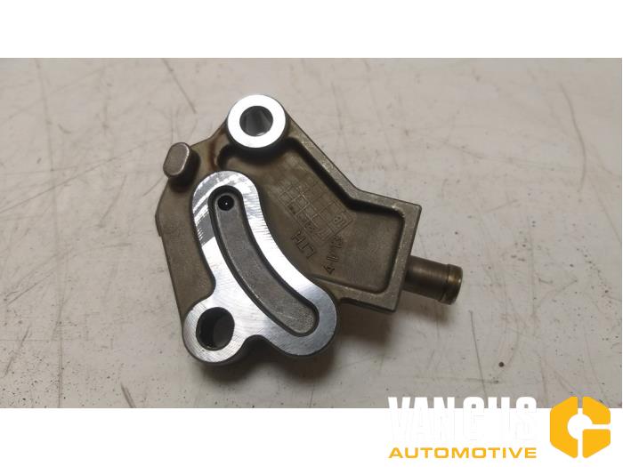 Spanner, miscellaneous from a Mercedes-Benz CLA (117.3) 1.6 CLA-180 16V 2017