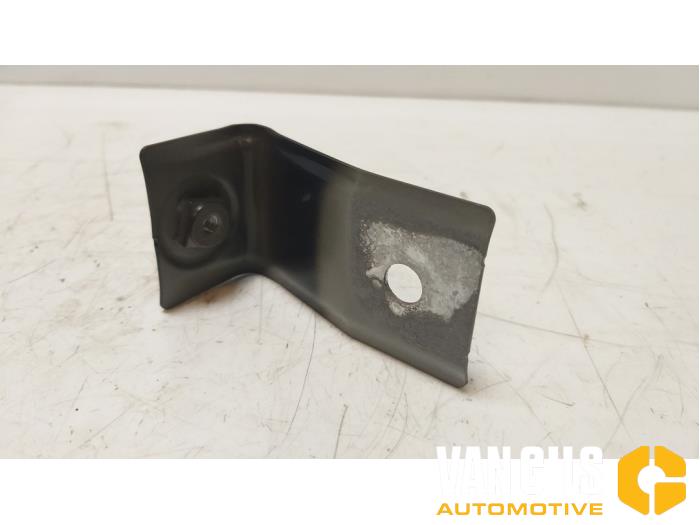 Support (miscellaneous) from a Volkswagen Golf VIII (CD1)  2020