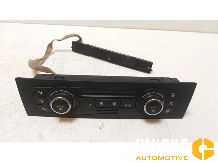 Begagnade Värmekontrollpanel BMW 1 serie (E87/87N) 123d 16V Pris på förfrågan erbjuds av Van Gils Automotive