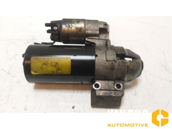 Begagnade Startmotor BMW 1 serie (E87/87N) 123d 16V Pris € 30,00 Marginaltabell erbjuds av Van Gils Automotive
