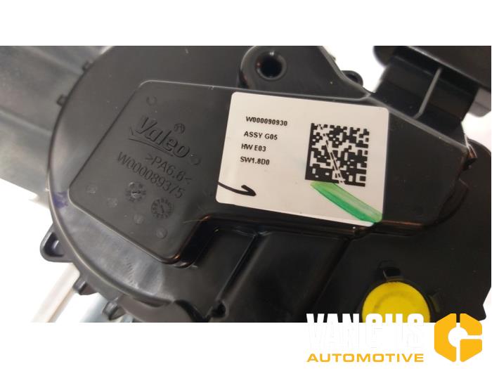 Wiper motor + mechanism BMW X5 xDrive M50d 3.0 24V 988251701