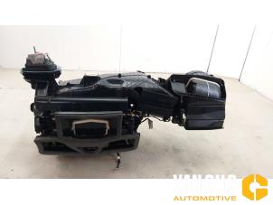 Used Heater housing BMW X5 (G05) xDrive M50d 3.0 24V Price € 725,99 Inclusive VAT offered by Van Gils Automotive