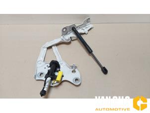 Used Actuator HSR BMW X5 (G05) xDrive M50d 3.0 24V Price € 181,49 Inclusive VAT offered by Van Gils Automotive