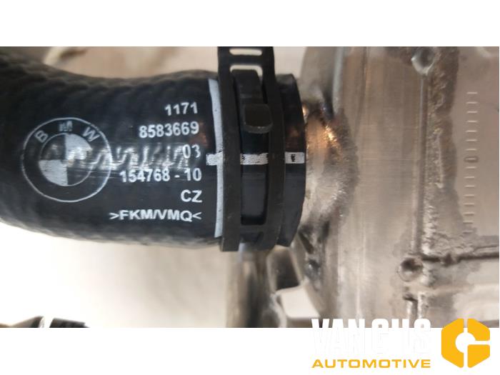 EGR cooler BMW X5 xDrive M50d 3.0 24V 857612802 90793525