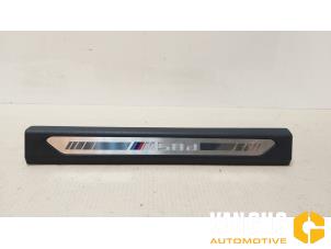 Used Decorative strip BMW X5 (G05) xDrive M50d 3.0 24V Price € 93,17 Inclusive VAT offered by Van Gils Automotive