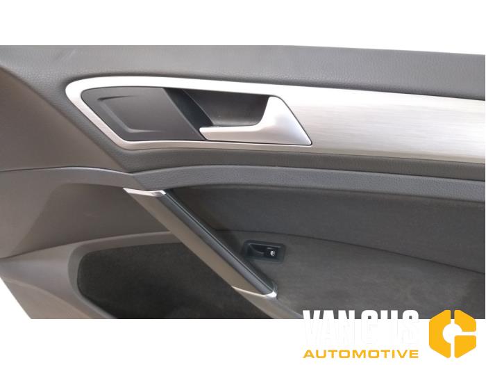 Revêtement portière haut 2portes droite d'un Volkswagen Golf VII (AUA) 2.0 TDI 16V 2015