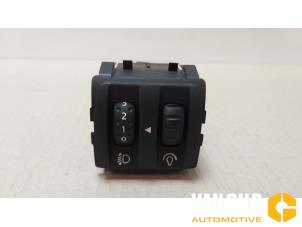 Used Height control switch Renault Megane III Grandtour (KZ) Price on request offered by Van Gils Automotive
