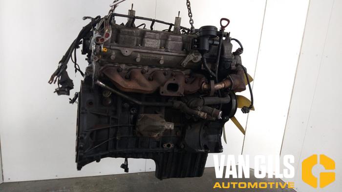 Engine from a SsangYong Rexton 2.7 Xdi RX/RJ 270 16V 2008